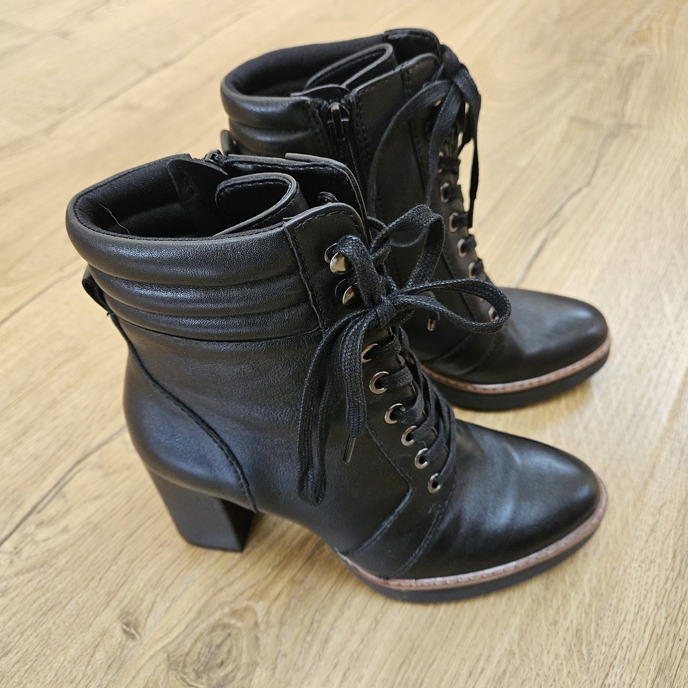New!! Naturalizer Callie 2 Black Leather Lace Up Platform Boots Size 6.5M